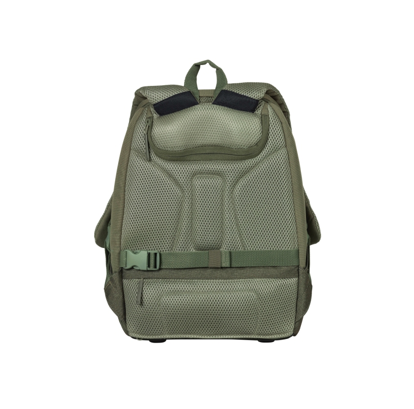 Cykeltaske fra BASIL model B-Safe Commuter  Nordlicht. Farve: Olive, dim. 41x14x32cm, vol. 17 L, Indbygget USB port, LED lys m.m.